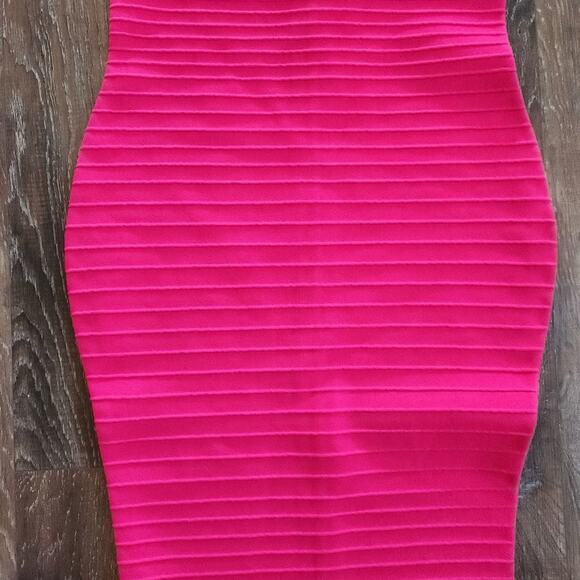 Retrofete Kylie Bandage Knit Dress Dragon Fruit Pink Size Large NWT Sleeveless - Picture 5 of 15